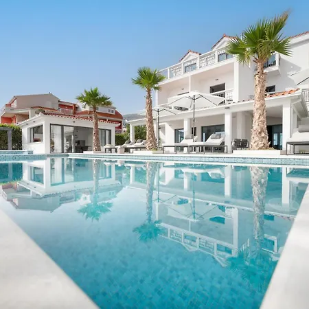 Luxury Beachfront Providenca Podstrana
