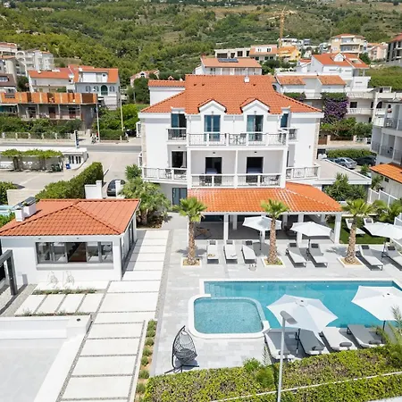 Villa Luxury Beachfront Providenca *