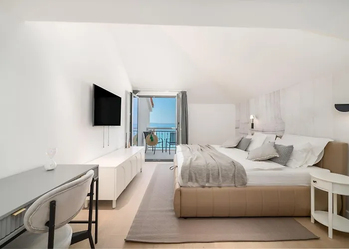 Villa Luxury Beachfront Providenca *