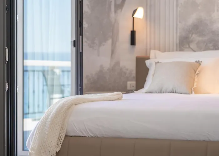 Luxury Beachfront Providenca Podstrana