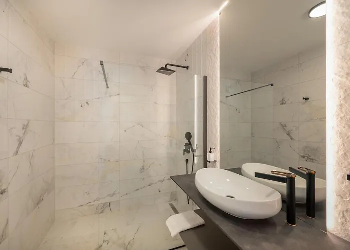 Luxury Beachfront Providenca *