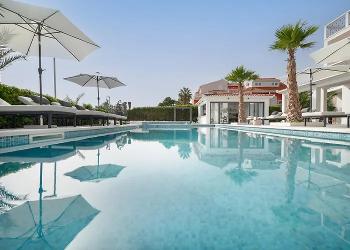 Luxury Beachfront Providenca Villa