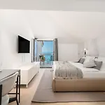 Villa Luxury Beachfront Providenca *