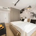 Villa Luxury Beachfront Providenca *