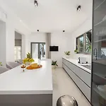 Luxury Beachfront Providenca Villa