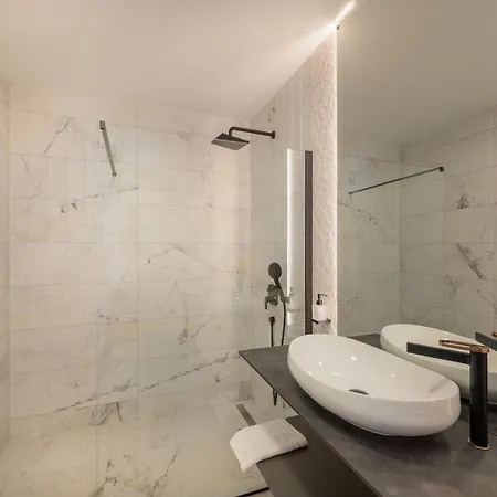 Luxury Beachfront Providenca *