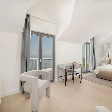 Luxury Beachfront Providenca Villa Podstrana