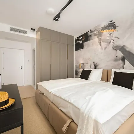 Villa Luxury Beachfront Providenca *