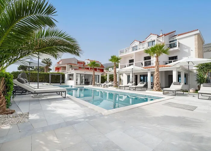 Villa Luxury Beachfront Providenca